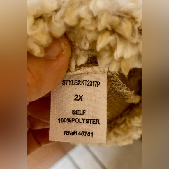 Fantastic Fawn 1/4” Zip Sherpa Pullover - Picture 9 of 15